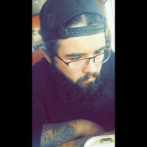 Meet your Posher, Daniel